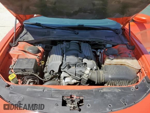 ✅ 2019 Dodge Charger Scat Pack • VIN: 2C3CDXGJ2KH742332 • Lot: 53868605. Wystawiony na Copart z przebiegiem 313 686 mil. Bezpłatny archiwum sprzedaży aukcyjnych z USA i szczegółowy raport historii pojazdu na DreamBid. Zdjęcie 11.