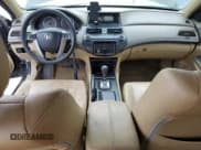 ✅ 2010 Honda Accord LX-P • VIN: 1HGCP2F45AA047813 • Lot: 93245185. Listed on Copart with 253,652 mi. Free auction sales archive from the USA and detailed vehicle history report at DreamBid. Image 8.