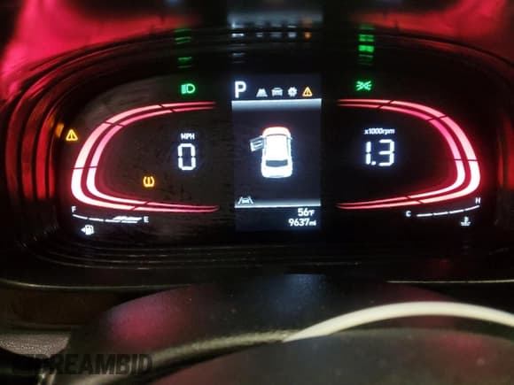 ✅ 2024 Hyundai Venue SE • VIN: KMHRB8A32RU306238 • Lot: 84162244. Listed on Copart with 9,637 mi. Free auction sales archive from the USA and detailed vehicle history report at DreamBid. Image 9.