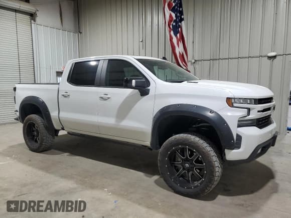 ✅ 2021 Chevrolet Silverado 1500 RST • VIN: 3GCUYEET0MG209170 • Lot: 61353283. Listed on Copart with 13,921 mi. Free auction sales archive from the USA and detailed vehicle history report at DreamBid. Image 4.