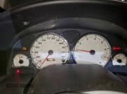 ✅ 2006 Saturn VUE • VIN: 5GZCZ23D26S892857 • Lot: 96575875. Wystawiony na Copart z przebiegiem 142 627 mil. Bezpłatny archiwum sprzedaży aukcyjnych z USA i szczegółowy raport historii pojazdu na DreamBid. Zdjęcie 9.