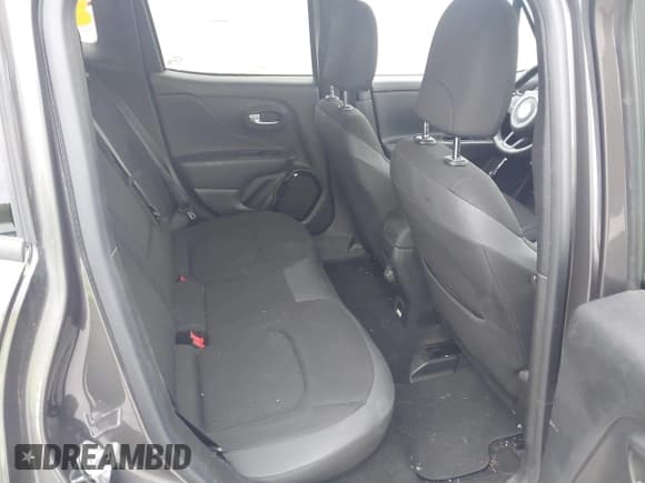 ✅ 2019 Jeep Renegade Altitude • VIN: ZACNJBBBXKPJ77405 • Lot: 42125796. Listed on IAAI with 104,525 mi. Free auction sales archive from the USA and detailed vehicle history report at DreamBid. Image 8.