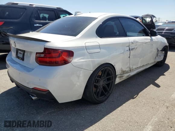 ✅ 2015 BMW 2 Series 228i • VIN: WBA1F9C53FVW98367 • Lot: 50378584. Listed on Copart with 74,661 mi. Free auction sales archive from the USA and detailed vehicle history report at DreamBid. Image 3.
