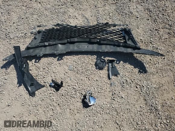 ✅ 2018 Kia Optima S • VIN: 5XXGT4L34JG250151 • Lot: 86524155. Listed on Copart with 111,682 mi. Free auction sales archive from the USA and detailed vehicle history report at DreamBid. Image 12.