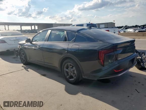 ✅ 2025 Kia K4 LXS • VIN: 3KPFT4DE4SE193178 • Lot: 85475995. Wystawiony na Copart z przebiegiem 1 444 mil. Bezpłatny archiwum sprzedaży aukcyjnych z USA i szczegółowy raport historii pojazdu na DreamBid. Zdjęcie 2.