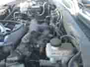 2005 Mercury Mariner Luxury z VIN 4M2YU56195DJ14917, wystawiony jako IAAI lot #41538962 z przebiegiem 210 486 mil mil oraz . Historia ofert i sprzedaży dostępna na DreamBid. Obrazek 12.