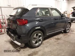 ✅ 2024 Hyundai Venue SEL • VIN: KMHRC8A33RU332537 • Lot: 40965362. Listed on IAAI with 6,223 mi. Free auction sales archive from the USA and detailed vehicle history report at DreamBid. Image 4.