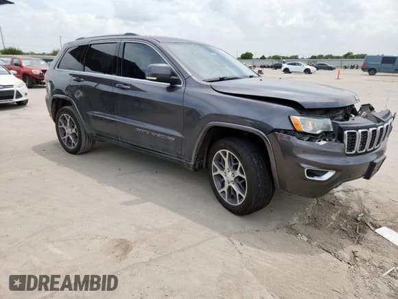 ✅ 2018 Jeep Grand Cherokee Limited • VIN: 1C4RJEBG7JC239069 • Лот: 63549035. Опубликован ранее на Copart с пробегом 182 057 миль. Бесплатный доступ к архиву аукционных продаж из США и подробный отчёт об истории автомобиля на DreamBid. Изображение 4.