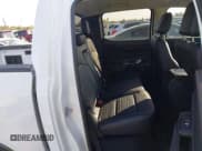 ✅ 2024 Ford Ranger Lariat • VIN: 1FTER4KH7RLE53114 • Lot: 43515858. Wystawiony na IAAI z przebiegiem 50 561 mil. Bezpłatny archiwum sprzedaży aukcyjnych z USA i szczegółowy raport historii pojazdu na DreamBid. Zdjęcie 8.