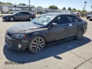 ✅ 2013 Volkswagen Jetta Autobahn • VIN: 3VW4A7AJ7DM421759 • Lot: 65567515. Wystawiony na Copart z przebiegiem 116 288 mil. Bezpłatny archiwum sprzedaży aukcyjnych z USA i szczegółowy raport historii pojazdu na DreamBid. Zdjęcie 1.