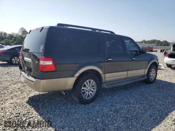 ✅ 2013 Ford Expedition Max XLT • VIN: 1FMJK1J50DEF19889 • Lot: 64487235. Wystawiony na Copart z przebiegiem 180 189 mil. Bezpłatny archiwum sprzedaży aukcyjnych z USA i szczegółowy raport historii pojazdu na DreamBid. Zdjęcie 3.