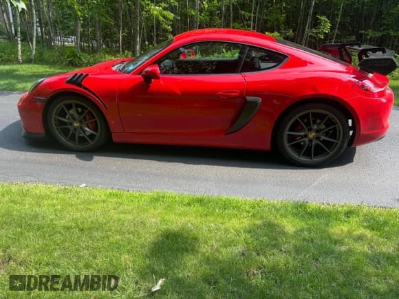 ✅ 2014 Porsche Cayman S • VIN: WP0AB2A80EK191347 • Lot: 60422905. Wystawiony na Copart z przebiegiem 68 707 mil. Bezpłatny archiwum sprzedaży aukcyjnych z USA i szczegółowy raport historii pojazdu na DreamBid. Zdjęcie 9.