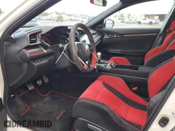 ✅ 2021 Honda Civic Type R Touring • VIN: SHHFK8G76MU204488 • Lot: 41559783. Wystawiony na Copart z przebiegiem 20 724 mil. Bezpłatny archiwum sprzedaży aukcyjnych z USA i szczegółowy raport historii pojazdu na DreamBid. Zdjęcie 7.