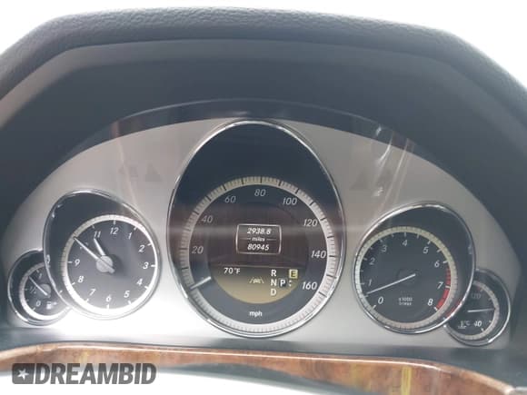 ✅ 2012 Mercedes-Benz E 350 Luxury • VIN: WDDHF8JBXCA631343 • Lot: 42291840. Listed on IAAI with 80,945 mi. Free auction sales archive from the USA and detailed vehicle history report at DreamBid. Image 7.