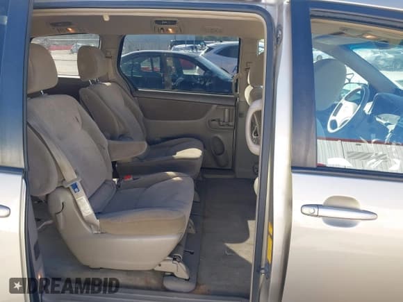 ✅ 2009 Toyota Sienna LE • VIN: 5TDZK23C29S261420 • Lot: 43506767. Listed on IAAI with 147,865 mi. Free auction sales archive from the USA and detailed vehicle history report at DreamBid. Image 8.