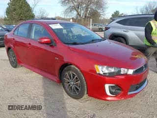 ✅ 2017 Mitsubishi Lancer ES • VIN: JA32U2FU3HU008535 • Lot: 43729971. Wystawiony na IAAI z przebiegiem 115 135 mil. Bezpłatny archiwum sprzedaży aukcyjnych z USA i szczegółowy raport historii pojazdu na DreamBid. Zdjęcie 1.