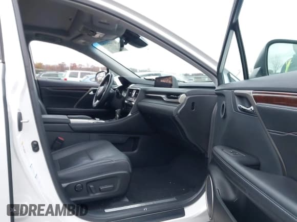 ✅ 2018 Lexus RX 350 • VIN: 2T2BZMCA0JC148775 • Lot: 43664439. Listed on IAAI with 101,015 mi. Free auction sales archive from the USA and detailed vehicle history report at DreamBid. Image 5.