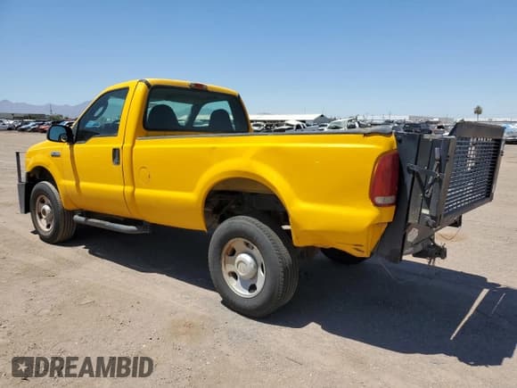 ✅ 2005 Ford F-350 XL • VIN: 1FTWF31535EB93517 • Lot: 71366835. Listed on Copart with 164,884 mi. Free auction sales archive from the USA and detailed vehicle history report at DreamBid. Image 3.