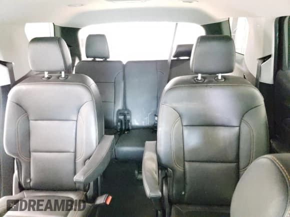 ✅ 2021 Chevrolet Traverse LT • VIN: 1GNEVHKW0MJ163892 • Lot: 68008594. Wystawiony na Copart z przebiegiem 78 566 mil. Bezpłatny archiwum sprzedaży aukcyjnych z USA i szczegółowy raport historii pojazdu na DreamBid. Zdjęcie 10.