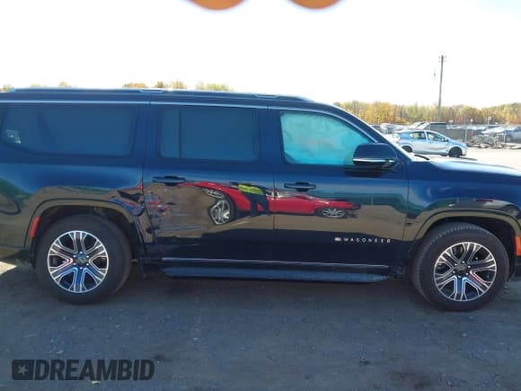 ✅ 2025 Jeep Wagoneer Series II • VIN: 1C4SJSBP5SS515126 • Лот: 43461874. Опубликован ранее на IAAI с пробегом 7 386 миль. Бесплатный доступ к архиву аукционных продаж из США и подробный отчёт об истории автомобиля на DreamBid. Изображение 13.