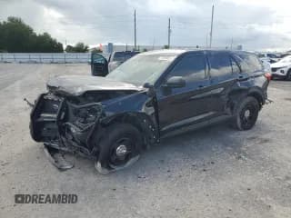 ✅ 2021 Ford Police Interceptor Utility • VIN: 1FM5K8AC1MNA05803 • Lot: 71099665. Wystawiony na Copart z przebiegiem Nie podano. Bezpłatny archiwum sprzedaży aukcyjnych z USA i szczegółowy raport historii pojazdu na DreamBid. Zdjęcie 1.