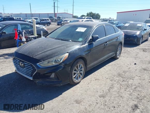 ✅ 2018 Hyundai Sonata SE • VIN: 5NPE24AF1JH713908 • Лот: 43652462. Опубликован ранее на IAAI с пробегом 104 915 миль. Бесплатный доступ к архиву аукционных продаж из США и подробный отчёт об истории автомобиля на DreamBid. Изображение 2.