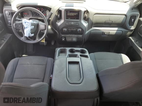 ✅ 2019 Chevrolet Silverado 1500 Custom • VIN: 1GCRYBEH1KZ405308 • Lot: 61600925. Wystawiony na Copart z przebiegiem 42 730 mil. Bezpłatny archiwum sprzedaży aukcyjnych z USA i szczegółowy raport historii pojazdu na DreamBid. Zdjęcie 8.