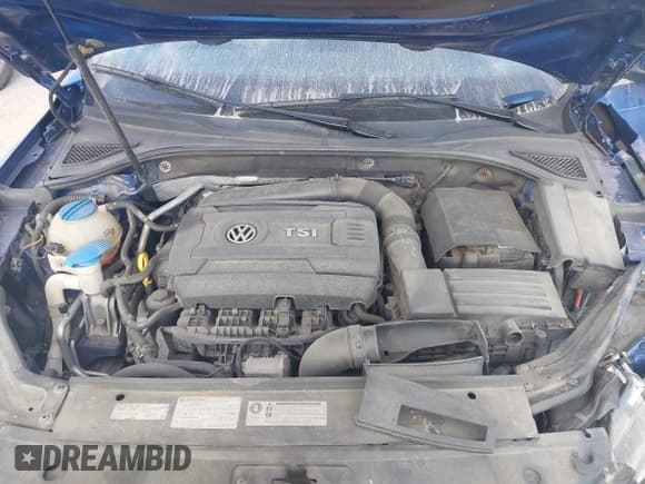 ✅ 2017 Volkswagen Passat R-Line • VIN: 1VWDT7A39HC033595 • Lot: 43106667. Wystawiony na IAAI z przebiegiem 130 845 mil. Bezpłatny archiwum sprzedaży aukcyjnych z USA i szczegółowy raport historii pojazdu na DreamBid. Zdjęcie 10.