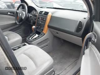 ✅ 2006 Saturn VUE • VIN: 5GZCZ53476S832848 • Lot: 38604450. Wystawiony na IAAI z przebiegiem 196 954 mil. Bezpłatny archiwum sprzedaży aukcyjnych z USA i szczegółowy raport historii pojazdu na DreamBid. Zdjęcie 5.