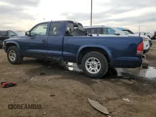 ✅ 2004 Dodge Dakota • VIN: 1D7GL12K84S573433 • Lot: 49617055. Wystawiony na Copart z przebiegiem 267 474 mil. Bezpłatny archiwum sprzedaży aukcyjnych z USA i szczegółowy raport historii pojazdu na DreamBid. Zdjęcie 2.