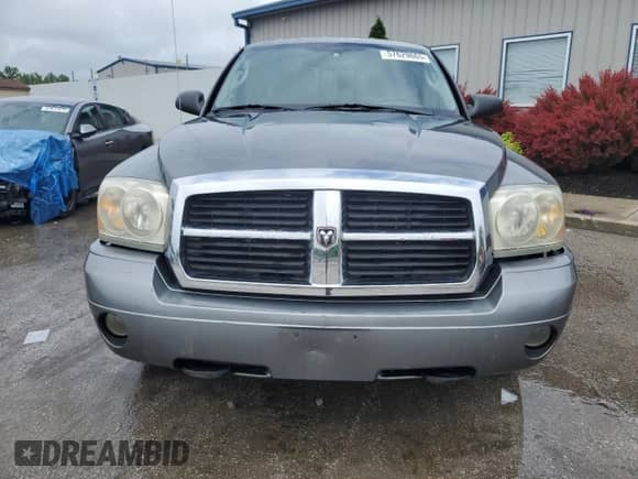 2006 Dodge Dakota SLT with VIN 1D7HW42N26S501704, listed as a Copart auction lot 57629665 with 116,183 mi miles and Salvage title. Bid and sale history available at DreamBid. Image 5.