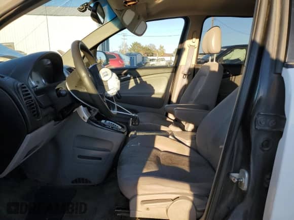 2006 Saturn VUE z VIN 5GZCZ33D56S857641, wystawiony jako Copart lot #79961964 z przebiegiem 189 763 mil mil oraz Szkoda całkowita • Salvage title. Historia ofert i sprzedaży dostępna na DreamBid. Obrazek 7.