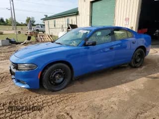 ✅ 2017 Dodge Charger Police • VIN: 2C3CDXKT4HH664105 • Lot: 70341405. Wystawiony na Copart z przebiegiem 106 338 mil. Bezpłatny archiwum sprzedaży aukcyjnych z USA i szczegółowy raport historii pojazdu na DreamBid. Zdjęcie 1.