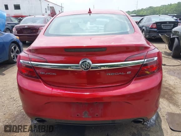 ✅ 2014 Buick Regal Premium I • VIN: 2G4GN5EX6E9284939 • Lot: 42485673. Listed on IAAI with 112,620 mi. Free auction sales archive from the USA and detailed vehicle history report at DreamBid. Image 16.