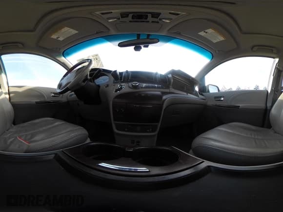 ✅ 2011 Toyota Sienna XLE • VIN: 5TDDK3DC9BS019003 • Lot: 41359834. Listed on IAAI with Not provided. Free auction sales archive from the USA and detailed vehicle history report at DreamBid. Image 19.