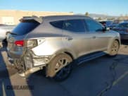 ✅ 2017 Hyundai Santa Fe Ultimate • VIN: 5XYZW4LA7HG451613 • Lot: 43773904. Listed on IAAI with 203,886 mi. Free auction sales archive from the USA and detailed vehicle history report at DreamBid. Image 4.