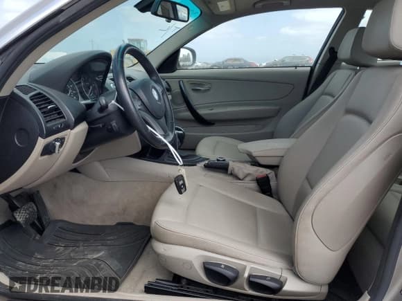 ✅ 2012 BMW 1 Series 128i • VIN: WBAUP9C59CVL91758 • Lot: 53908995. Listed on Copart with 88,760 mi. Free auction sales archive from the USA and detailed vehicle history report at DreamBid. Image 7.