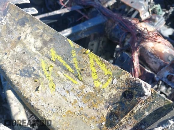 ✅ 2019 Jeep Compass Latitude • VIN: 3C4NJDBB3KT760907 • Lot: 40654559. Wystawiony na IAAI z przebiegiem 103 155 mil. Bezpłatny archiwum sprzedaży aukcyjnych z USA i szczegółowy raport historii pojazdu na DreamBid. Zdjęcie 9.