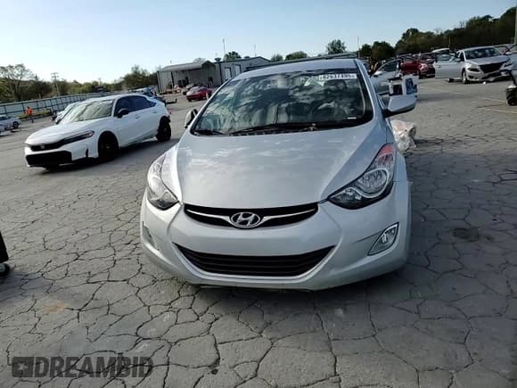 ✅ 2013 Hyundai Elantra GLS • VIN: 5NPDH4AE3DH211679 • Lot: 82637495. Listed on Copart with 123,880 mi. Free auction sales archive from the USA and detailed vehicle history report at DreamBid. Image 13.