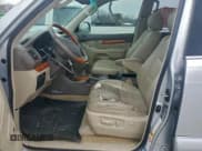 ✅ 2007 Lexus GX 470 • VIN: JTJBT20X570138049 • Lot: 94797675. Wystawiony na Copart z przebiegiem 245 791 mil. Bezpłatny archiwum sprzedaży aukcyjnych z USA i szczegółowy raport historii pojazdu na DreamBid. Zdjęcie 7.