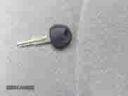 2006 Hyundai Santa Fe GLS с VIN KM8SC13E96U038613, выставлен на аукционе IAAI как лот 41871317 с пробегом 151 892 миль миль и . История ставок и продаж доступна на DreamBid. Изображение 11.