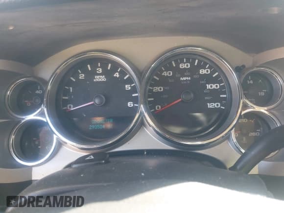 ✅ 2007 Chevrolet Silverado 1500 1LT • VIN: 2GCEC13J871688674 • Lot: 43707213. Wystawiony na IAAI z przebiegiem 293 504 mil. Bezpłatny archiwum sprzedaży aukcyjnych z USA i szczegółowy raport historii pojazdu na DreamBid. Zdjęcie 7.