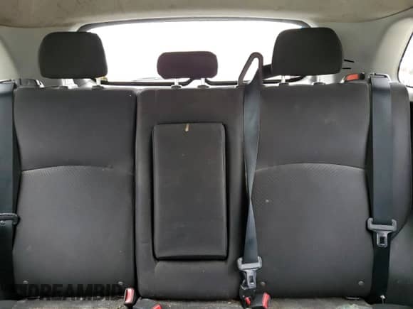 2014 Mitsubishi Outlander ES с VIN 4A4AP3AU9EE008572, выставлен на аукционе Copart как лот 70549005 с пробегом 208 024 миль миль и Списание • Salvage title. История ставок и продаж доступна на DreamBid. Изображение 10.