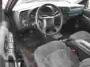 1999 Chevrolet S-10 LS Xtreme с VIN 1GCCS19W2X8176502, выставлен на аукционе Copart как лот 48880055 с пробегом 117 395 миль миль и Списание • Salvage title. История ставок и продаж доступна на DreamBid. Изображение 8.