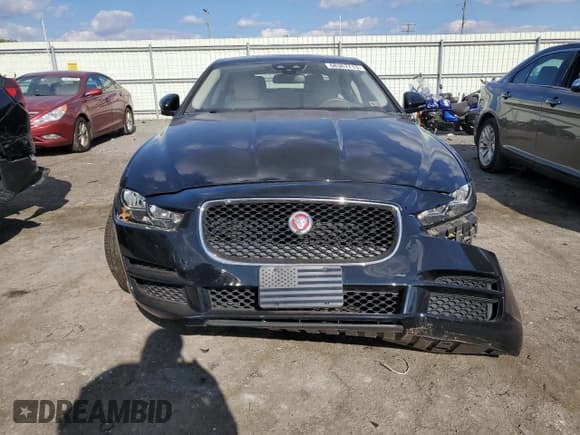 ✅ 2017 Jaguar XE 20d • VIN: SAJAS4BN4HA978376 • Lot: 68367713. Wystawiony na Copart z przebiegiem 50 155 mil. Bezpłatny archiwum sprzedaży aukcyjnych z USA i szczegółowy raport historii pojazdu na DreamBid. Zdjęcie 5.