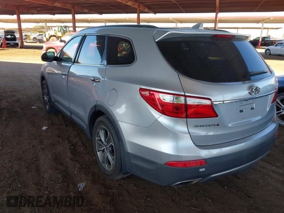 ✅ 2014 Hyundai Santa Fe GLS • VIN: KM8SM4HFXEU057234 • Лот: 43618248. Опубликован ранее на IAAI с пробегом 100 468 миль. Бесплатный доступ к архиву аукционных продаж из США и подробный отчёт об истории автомобиля на DreamBid. Изображение 3.