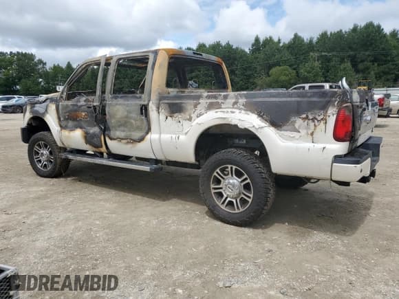✅ 2016 Ford F-250 Lariat • VIN: 1FT7W2BT9GEC02056 • Lot: 69645435. Wystawiony na Copart z przebiegiem Nie podano. Bezpłatny archiwum sprzedaży aukcyjnych z USA i szczegółowy raport historii pojazdu na DreamBid. Zdjęcie 2.