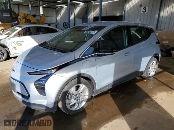 ✅ 2023 Chevrolet Bolt EV 1LT • VIN: 1G1FW6S0XP4164568 • Lot: 77127884. Wystawiony na Copart z przebiegiem 37 748 mil. Bezpłatny archiwum sprzedaży aukcyjnych z USA i szczegółowy raport historii pojazdu na DreamBid. Zdjęcie 1.