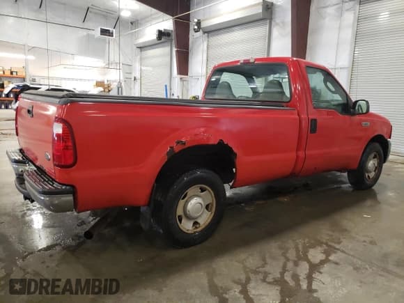 ✅ 2005 Ford F-250 XL • VIN: 1FTNF20565EA93144 • Lot: 62291085. Listed on Copart with 131,720 mi. Free auction sales archive from the USA and detailed vehicle history report at DreamBid. Image 3.
