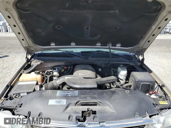 ✅ 2004 Chevrolet Suburban LT • VIN: 3GNFK16Z24G324771 • Лот: 55227025. Опубликован ранее на Copart с пробегом 136 612 миль. Бесплатный доступ к архиву аукционных продаж из США и подробный отчёт об истории автомобиля на DreamBid. Изображение 12.